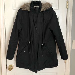Winter jacket w/ fake fur hood